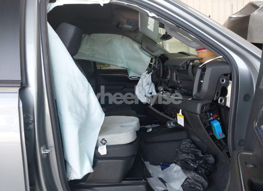 Photo 5 of 2024 Chevrolet Silverado 1500 4WD SHORT BED RST (VIN 1GCPDEEK5RZ376681)