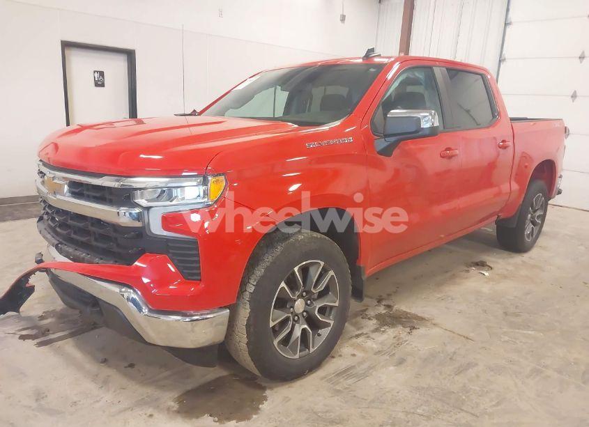 Photo 2 of 2024 Chevrolet Silverado 1500 4WD SHORT BED LT WITH 2FL (VIN 1GCPDKEK0RZ107566)