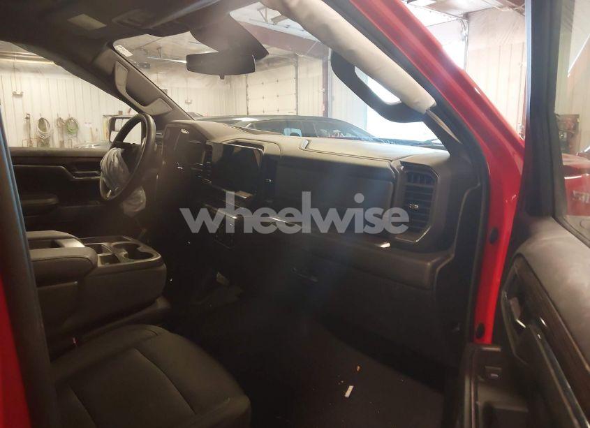 Photo 5 of 2024 Chevrolet Silverado 1500 4WD SHORT BED LT WITH 2FL (VIN 1GCPDKEK0RZ107566)