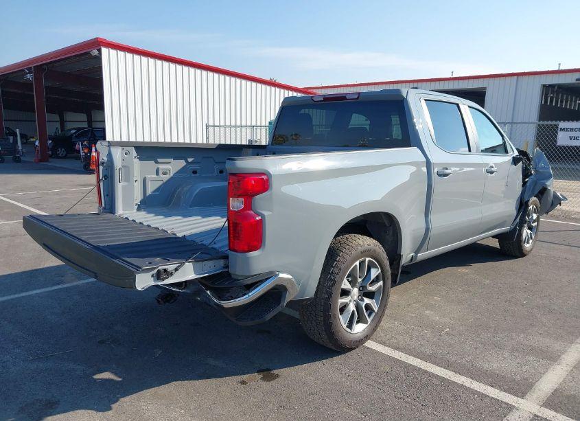 Photo 4 of 2024 Chevrolet Silverado 1500 4WD SHORT BED LT WITH 2FL (VIN 1GCPDKEK0RZ206677)