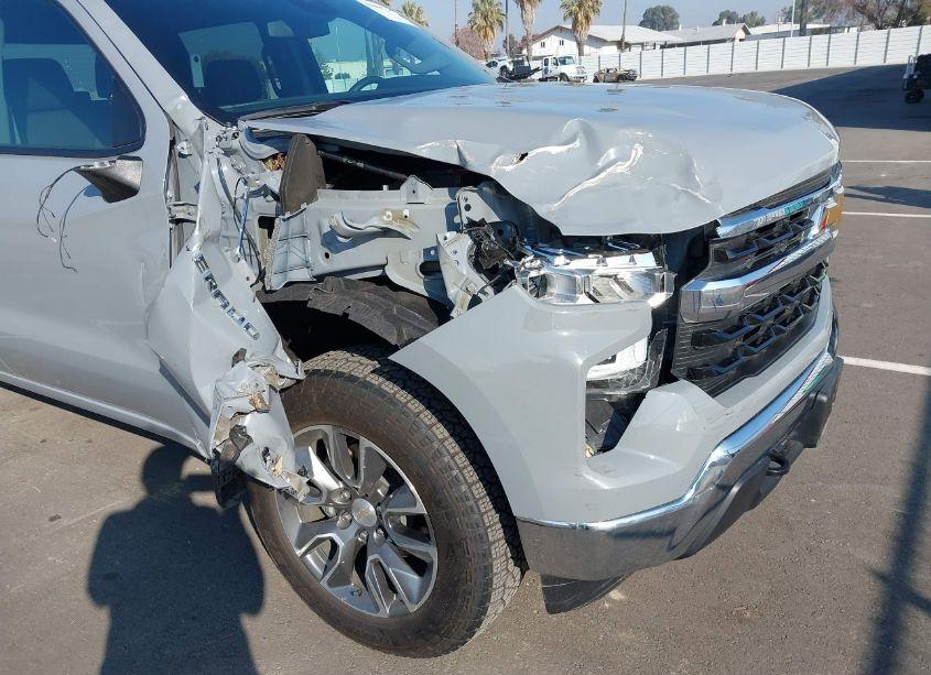 Photo 6 of 2024 Chevrolet Silverado 1500 4WD SHORT BED LT WITH 2FL (VIN 1GCPDKEK0RZ206677)