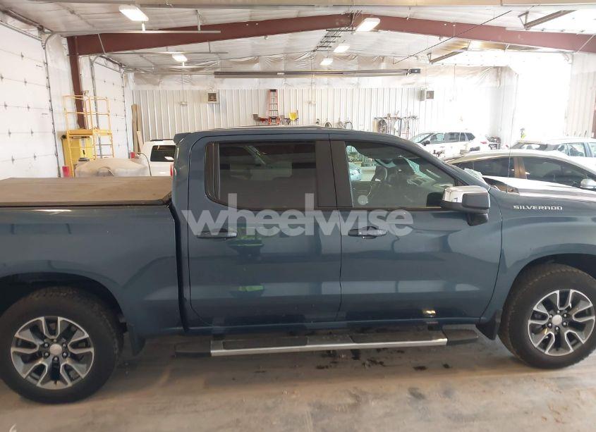 Photo 13 of 2024 Chevrolet Silverado 1500 4WD SHORT BED LT WITH 2FL (VIN 1GCPDKEK0RZ294212)