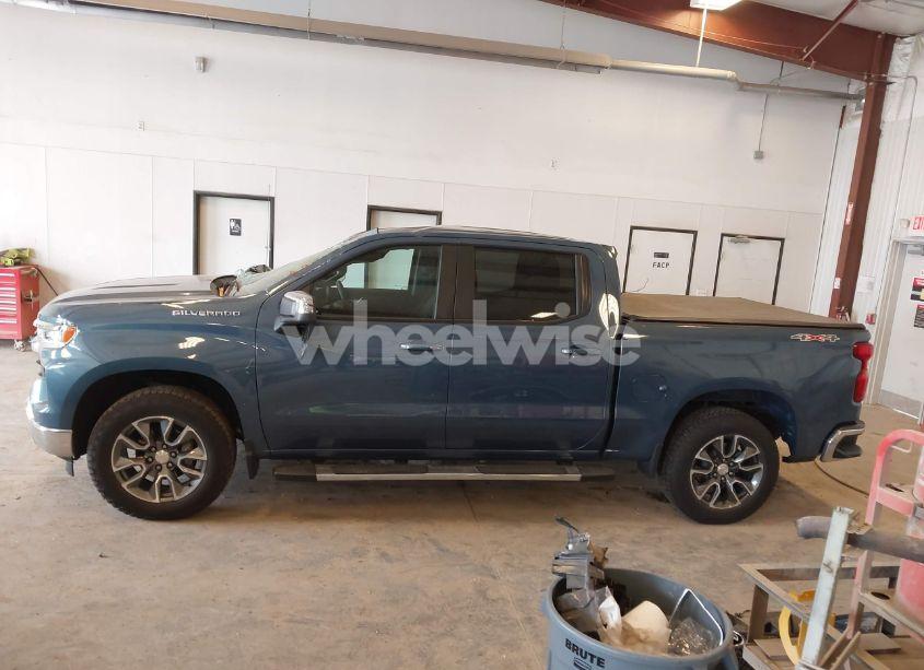 Photo 14 of 2024 Chevrolet Silverado 1500 4WD SHORT BED LT WITH 2FL (VIN 1GCPDKEK0RZ294212)