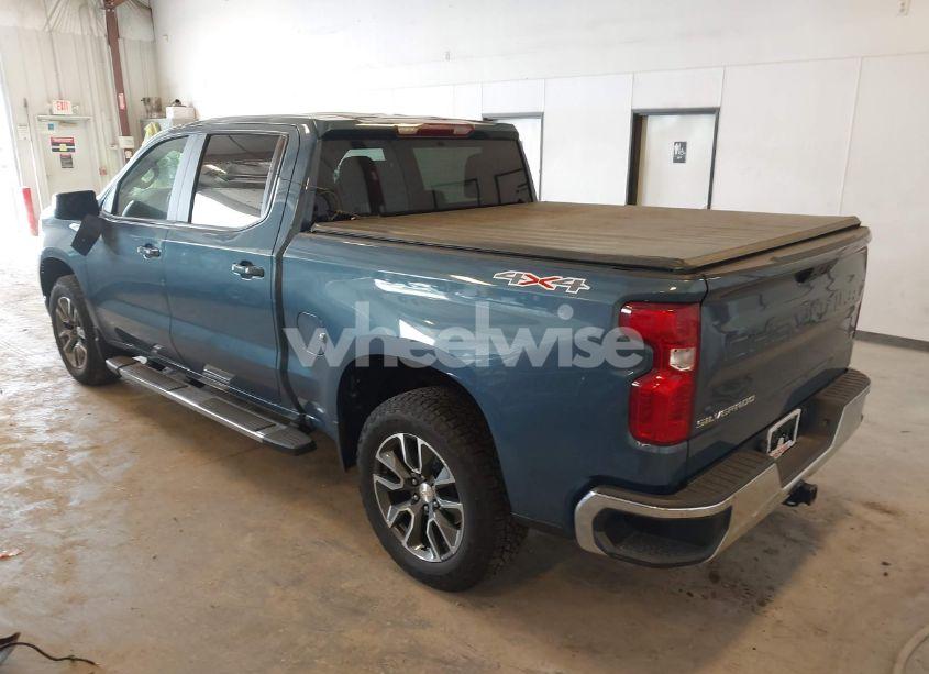 Photo 3 of 2024 Chevrolet Silverado 1500 4WD SHORT BED LT WITH 2FL (VIN 1GCPDKEK0RZ294212)