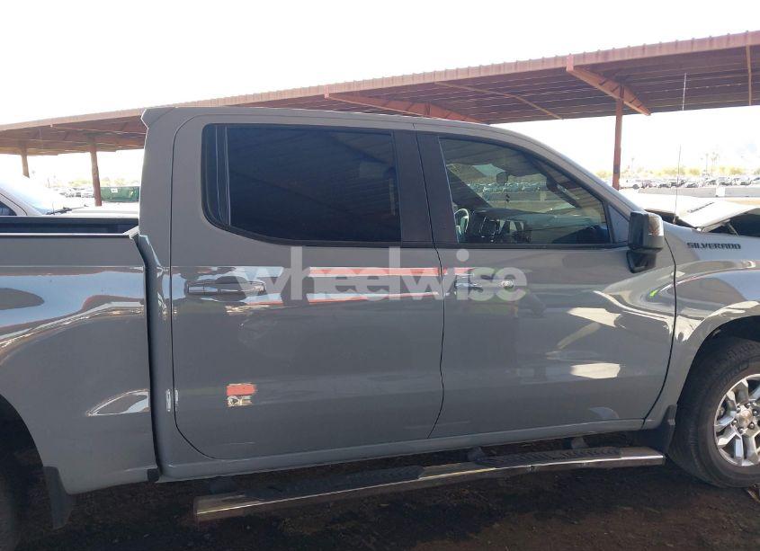 Photo 13 of 2024 Chevrolet Silverado 1500 4WD SHORT BED LT WITH 2FL (VIN 1GCPDKEK2RZ359108)