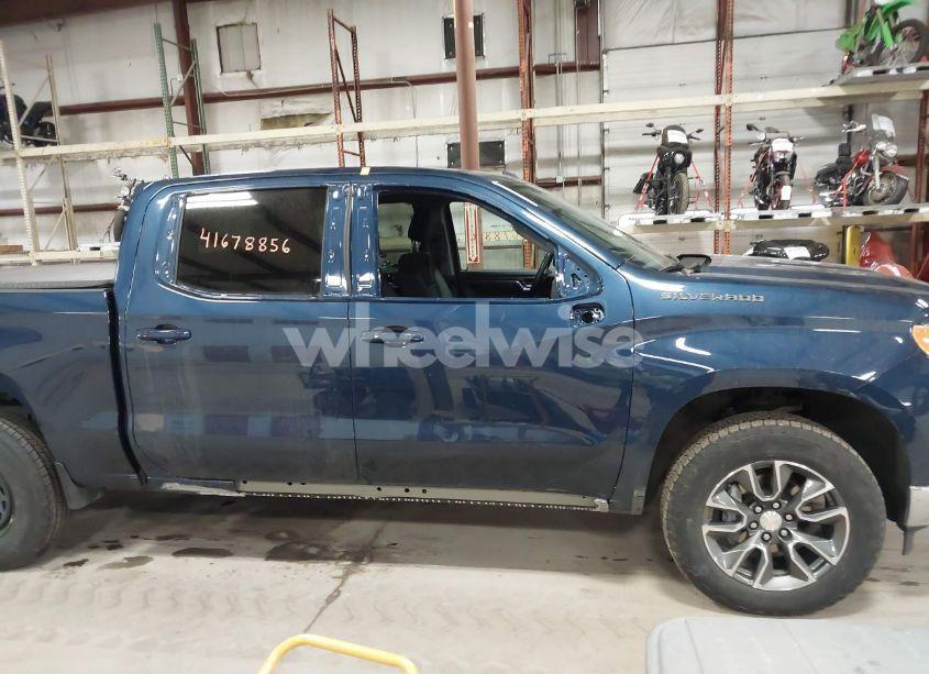 Photo 13 of 2023 Chevrolet Silverado 1500 4WD SHORT BED LT WITH 2FL (VIN 1GCPDKEK3PZ204340)