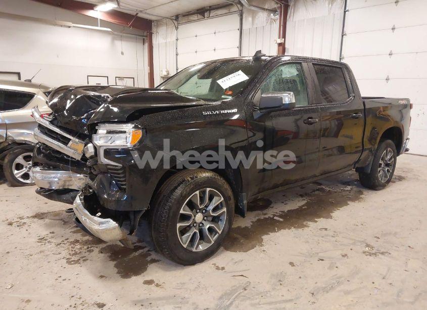 Photo 2 of 2023 Chevrolet Silverado 1500 4WD SHORT BED LT WITH 2FL (VIN 1GCPDKEK4PZ191212)