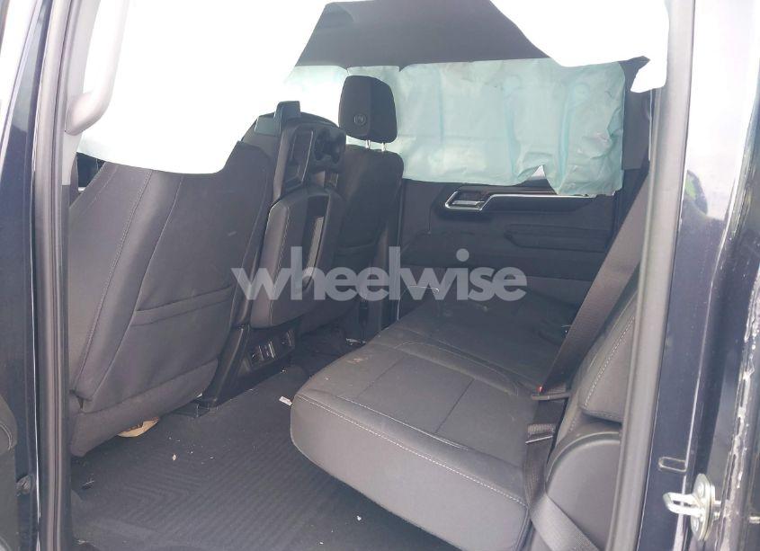 Photo 8 of 2023 Chevrolet Silverado 1500 4WD SHORT BED LT WITH 2FL (VIN 1GCPDKEK5PZ191350)