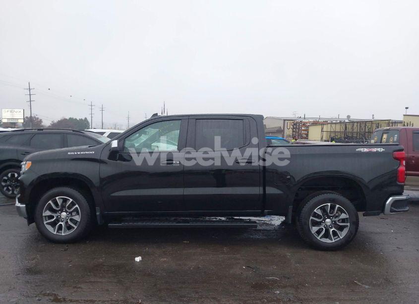 Photo 14 of 2024 Chevrolet Silverado 1500 4WD SHORT BED LT WITH 2FL (VIN 1GCPDKEK5RZ180089)