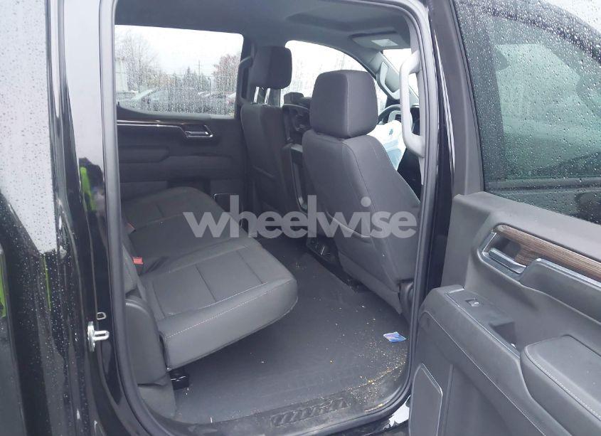 Photo 8 of 2024 Chevrolet Silverado 1500 4WD SHORT BED LT WITH 2FL (VIN 1GCPDKEK5RZ180089)