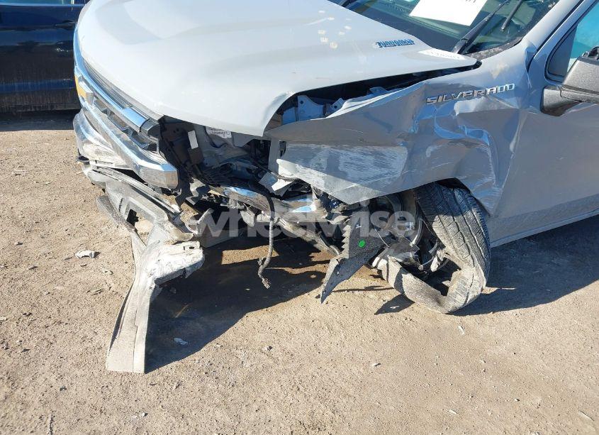 Photo 6 of 2024 Chevrolet Silverado 1500 (VIN 1GCPDKEK6RZ370452)