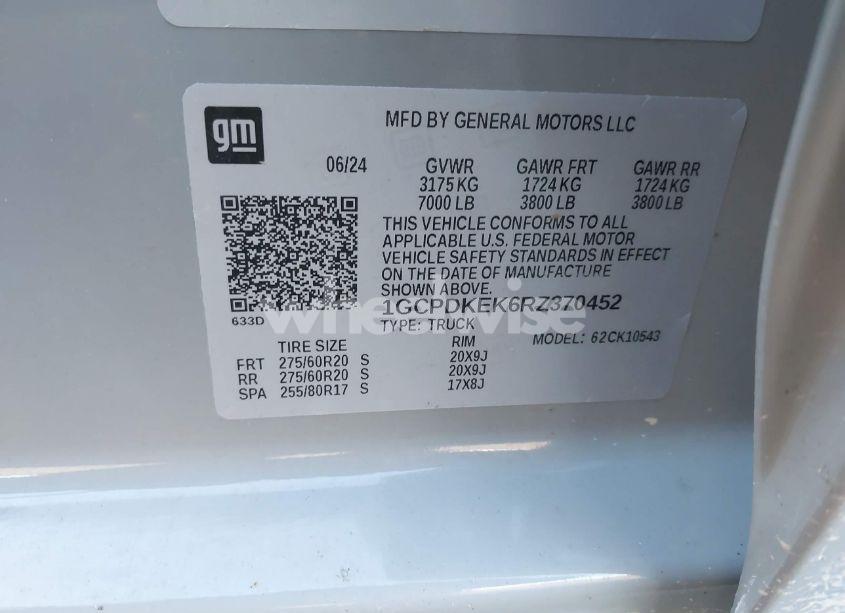 Photo 9 of 2024 Chevrolet Silverado 1500 (VIN 1GCPDKEK6RZ370452)