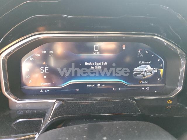 Photo 8 of 2024 CHEVROLET SILVERADO K1500 LT-L N/A (VIN 1GCPDKEK7RZ223735)