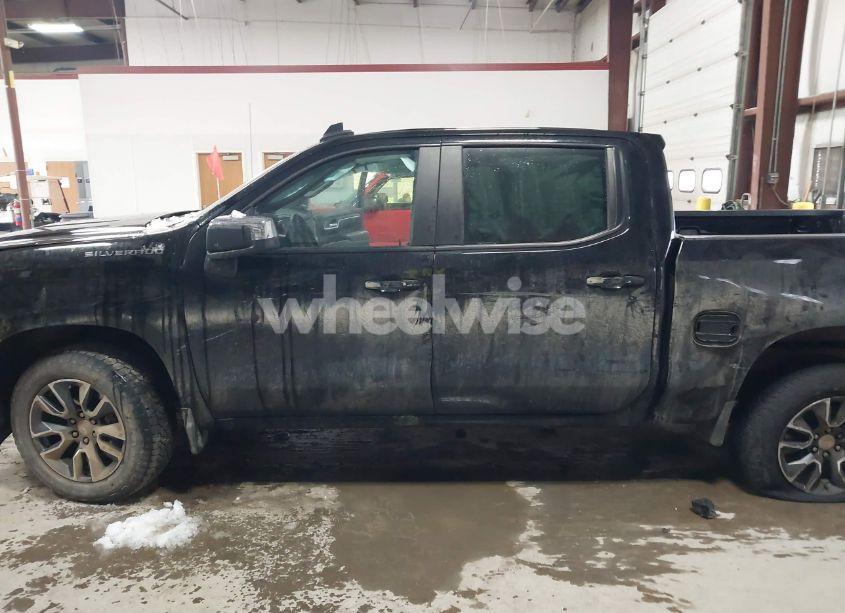 Photo 15 of 2022 Chevrolet Silverado 1500 4WD SHORT BED LT WITH 2FL (VIN 1GCPDKEK8NZ637083)