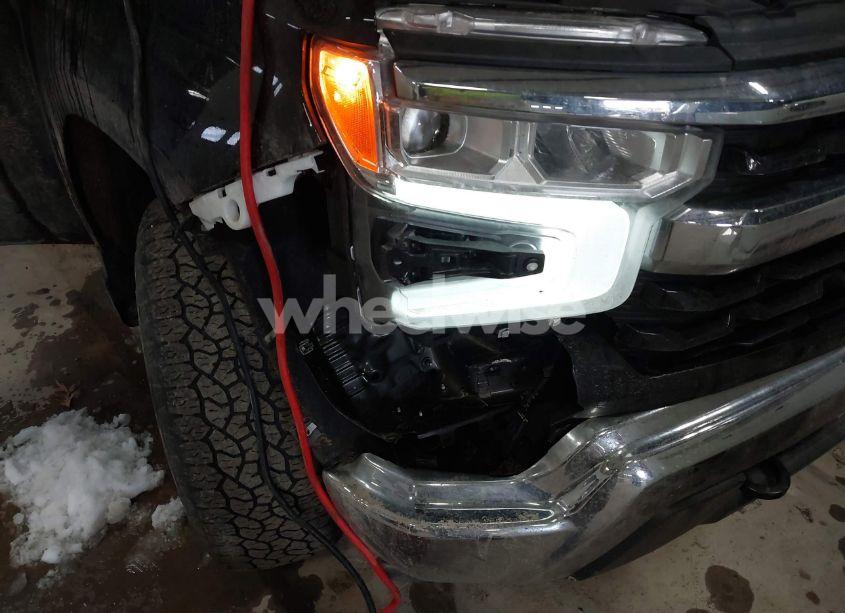 Photo 18 of 2022 Chevrolet Silverado 1500 4WD SHORT BED LT WITH 2FL (VIN 1GCPDKEK8NZ637083)