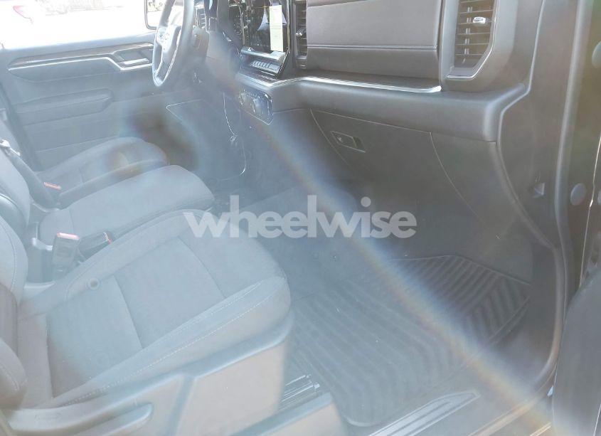 Photo 5 of 2023 Chevrolet Silverado 1500 4WD SHORT BED LT WITH 2FL (VIN 1GCPDKEK9PZ128610)