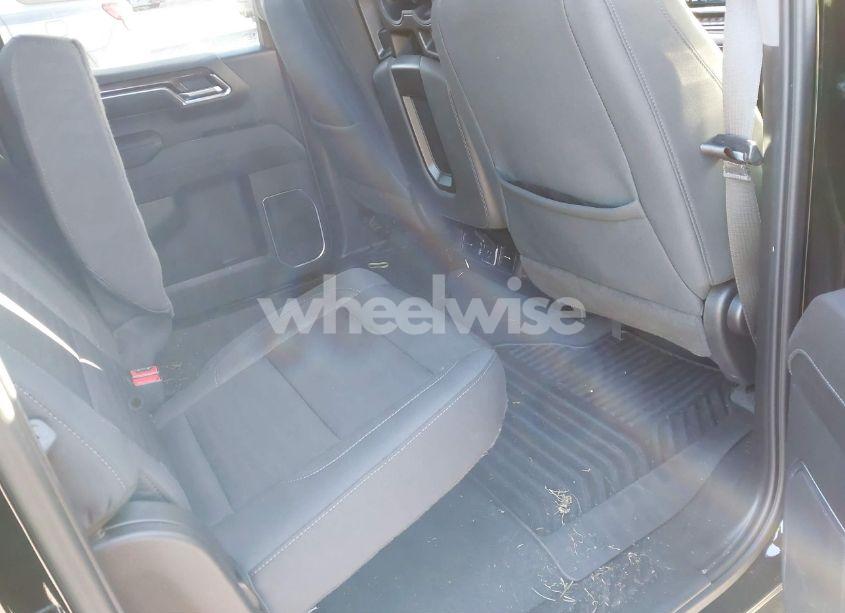 Photo 8 of 2023 Chevrolet Silverado 1500 4WD SHORT BED LT WITH 2FL (VIN 1GCPDKEK9PZ128610)