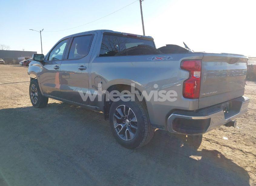Photo 3 of 2023 Chevrolet Silverado 1500 4WD SHORT BED LT WITH 2FL (VIN 1GCPDKEK9PZ220168)