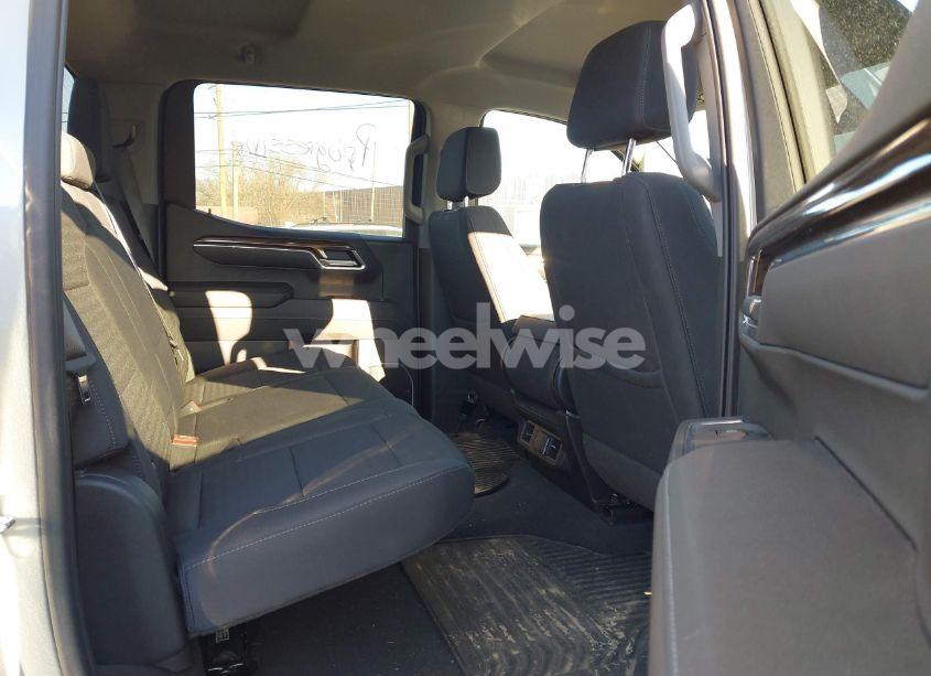 Photo 8 of 2023 Chevrolet Silverado 1500 4WD SHORT BED LT WITH 2FL (VIN 1GCPDKEK9PZ220168)