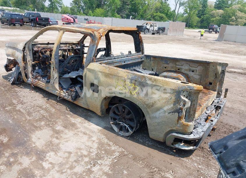 Photo 3 of 2024 Chevrolet Silverado 1500 4WD SHORT BED LT WITH 2FL (VIN 1GCPDKEK9RZ232730)