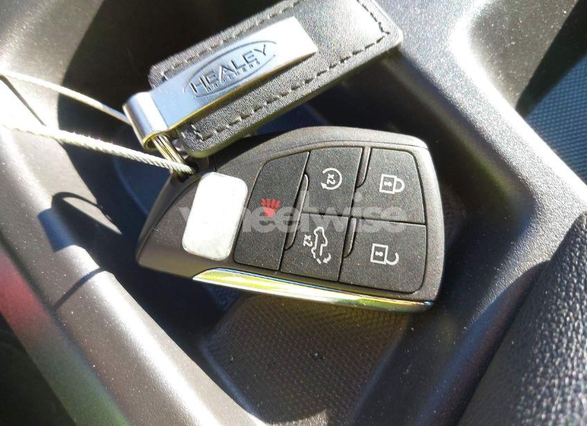 Photo 11 of 2022 Chevrolet Silverado 1500 4WD SHORT BED LT WITH 2FL (VIN 1GCPDKEKXNZ606711)