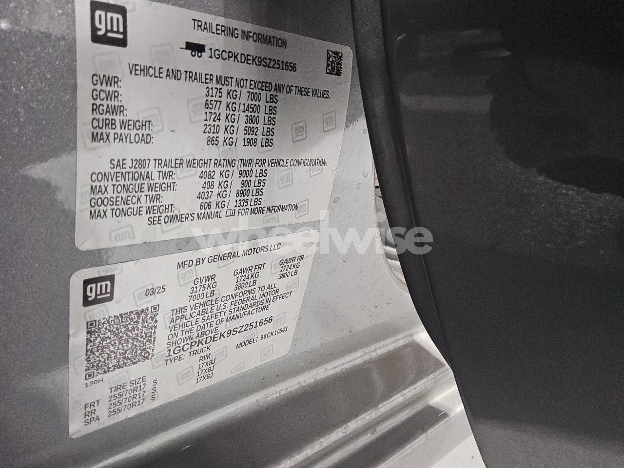 Photo 13 of 2025 CHEVROLET SILVERADO K1500 LT (VIN 1GCPKDEK9SZ251656)