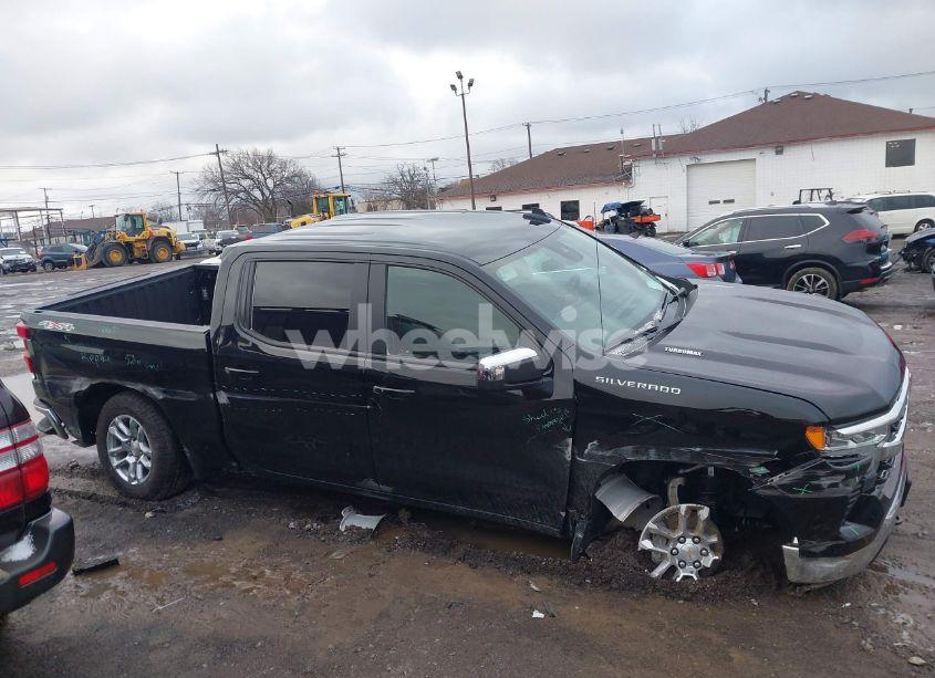 Photo 13 of 2025 Chevrolet Silverado 1500 4WD SHORT BED LT WITH 2FL (VIN 1GCPKKEK1SZ107524)