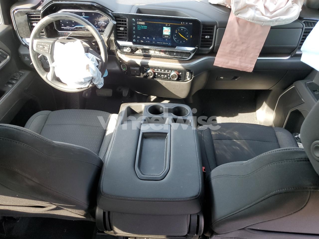 Photo 8 of 2025 CHEVROLET SILVERADO K1500 LT-L N/A (VIN 1GCPKKEK9SZ229287)