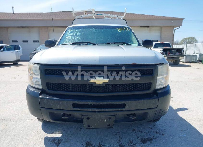 Photo 12 of 2010 Chevrolet Silverado 1500 WORK TRUCK (VIN 1GCPKPE00AZ172455)