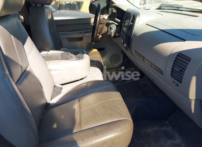 Photo 5 of 2011 Chevrolet Silverado 1500 WORK TRUCK (VIN 1GCPKPE36BF220490)