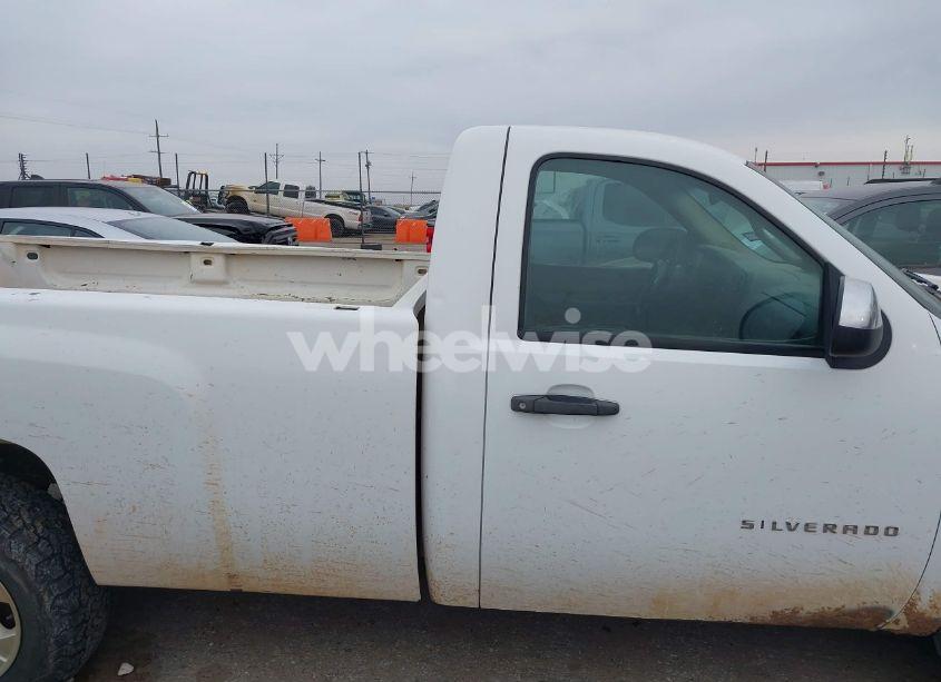 Photo 13 of 2010 Chevrolet Silverado 1500 WORK TRUCK (VIN 1GCPKPEA6AZ190161)