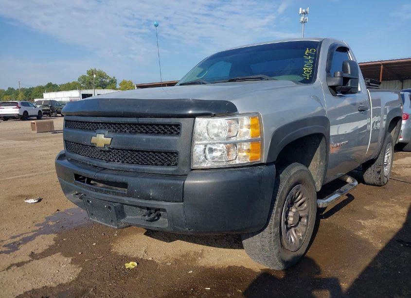 Photo 2 of 2010 Chevrolet Silverado 1500 WORK TRUCK (VIN 1GCPKPEX4AZ191197)