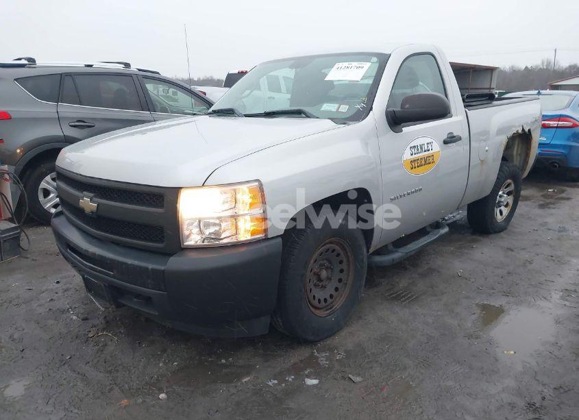 Photo 2 of 2010 Chevrolet Silverado 1500 WORK TRUCK (VIN 1GCPKPEX4AZ290893)