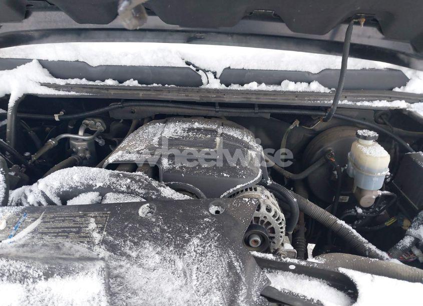 Photo 10 of 2010 Chevrolet Silverado 1500 LT (VIN 1GCPKSE05AZ291038)