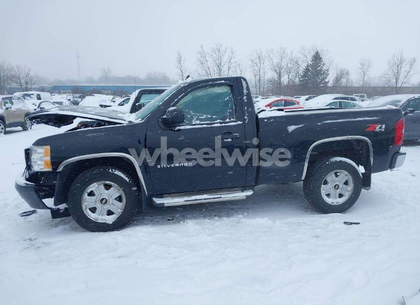 Photo 14 of 2010 Chevrolet Silverado 1500 LT (VIN 1GCPKSE05AZ291038)