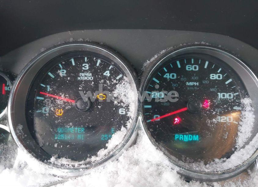 Photo 7 of 2010 Chevrolet Silverado 1500 LT (VIN 1GCPKSE05AZ291038)