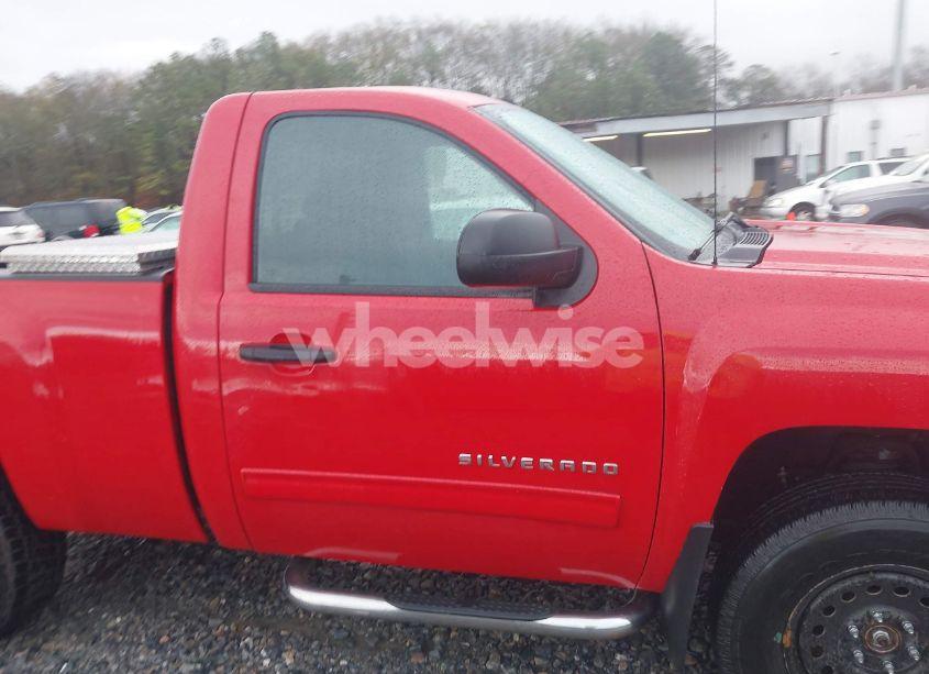 Photo 14 of 2010 Chevrolet Silverado 1500 LT (VIN 1GCPKSE06AZ202884)