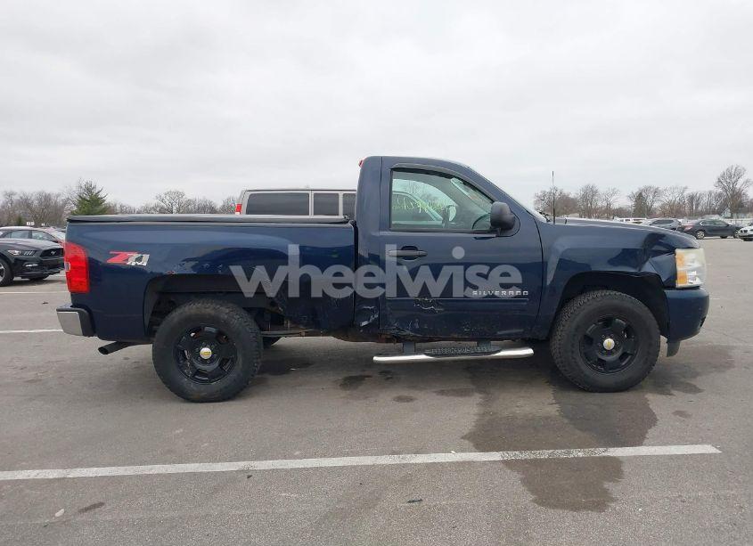 Photo 14 of 2010 Chevrolet Silverado 1500 LT (VIN 1GCPKSE06AZ209916)