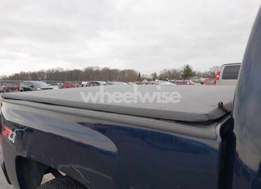 Photo 8 of 2010 Chevrolet Silverado 1500 LT (VIN 1GCPKSE06AZ209916)