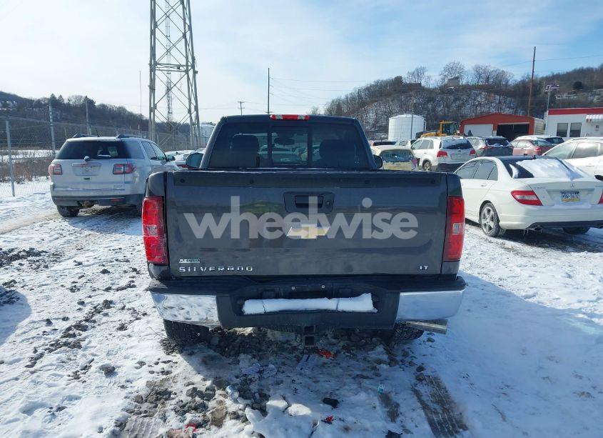 Photo 16 of 2010 Chevrolet Silverado 1500 LT (VIN 1GCPKSE07AZ265542)