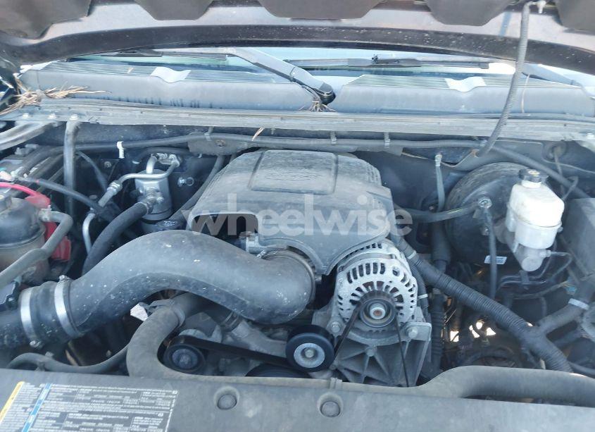 Photo 10 of 2011 Chevrolet Silverado 1500 LT (VIN 1GCPKSE30BF152108)