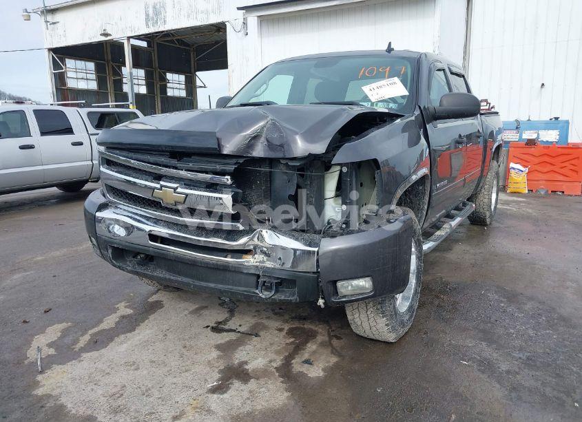 Photo 6 of 2011 Chevrolet Silverado 1500 LT (VIN 1GCPKSE30BF161097)