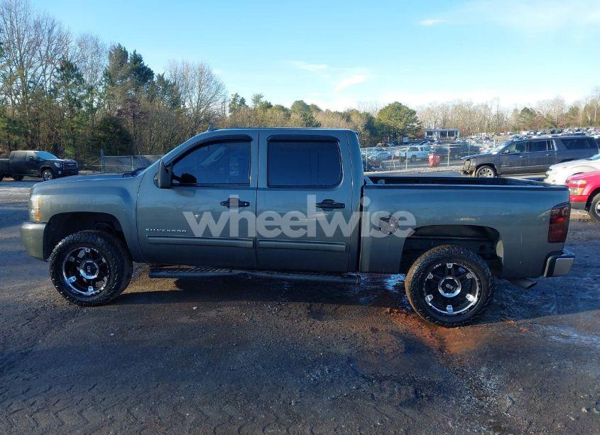 Photo 14 of 2011 Chevrolet Silverado 1500 LT (VIN 1GCPKSE32BF168147)