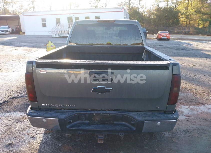 Photo 16 of 2011 Chevrolet Silverado 1500 LT (VIN 1GCPKSE32BF168147)