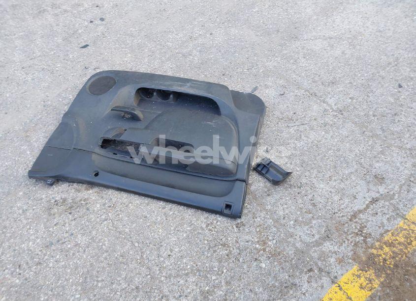 Photo 12 of 2011 Chevrolet Silverado 1500 LT (VIN 1GCPKSE33BF226038)