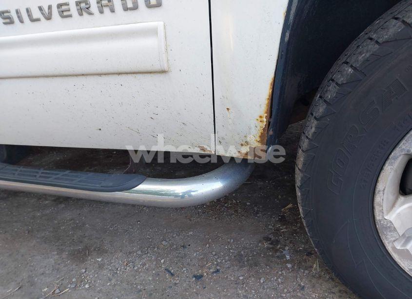 Photo 20 of 2011 Chevrolet Silverado 1500 LT (VIN 1GCPKSE33BF226038)