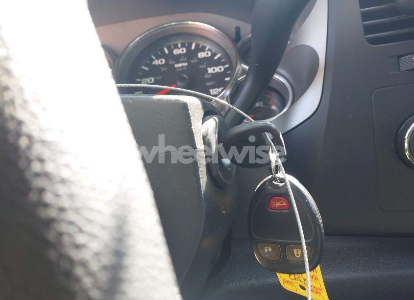 Photo 11 of 2011 Chevrolet Silverado 1500 LT (VIN 1GCPKSE34BF172359)