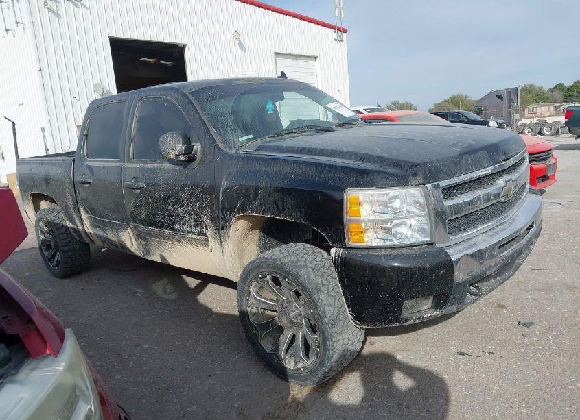 Photo 13 of 2011 Chevrolet Silverado 1500 LT (VIN 1GCPKSE37BF139873)