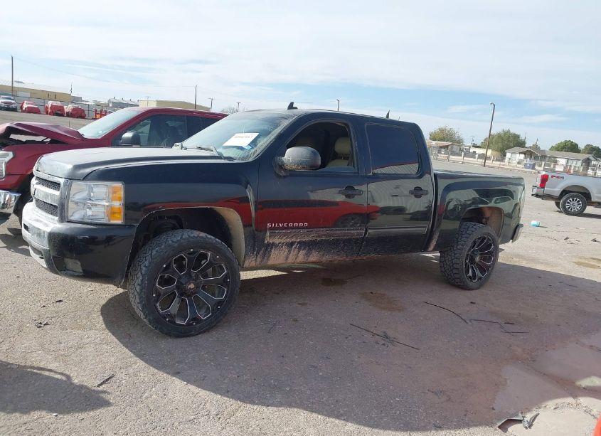 Photo 14 of 2011 Chevrolet Silverado 1500 LT (VIN 1GCPKSE37BF139873)