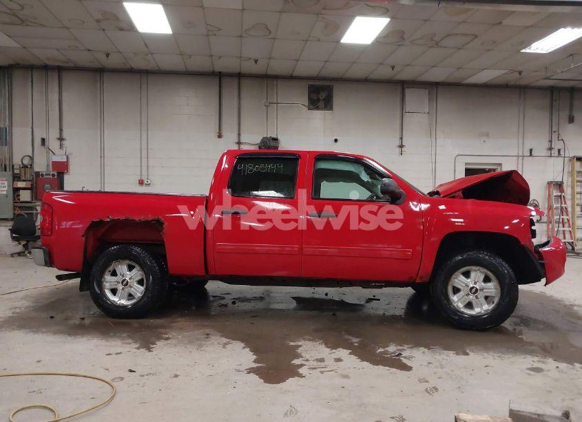 Photo 13 of 2011 Chevrolet Silverado 1500 LT (VIN 1GCPKSE3XBF208863)